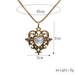 Hollow Heart-shaped Pendant Necklace Heart-shaped Crystal